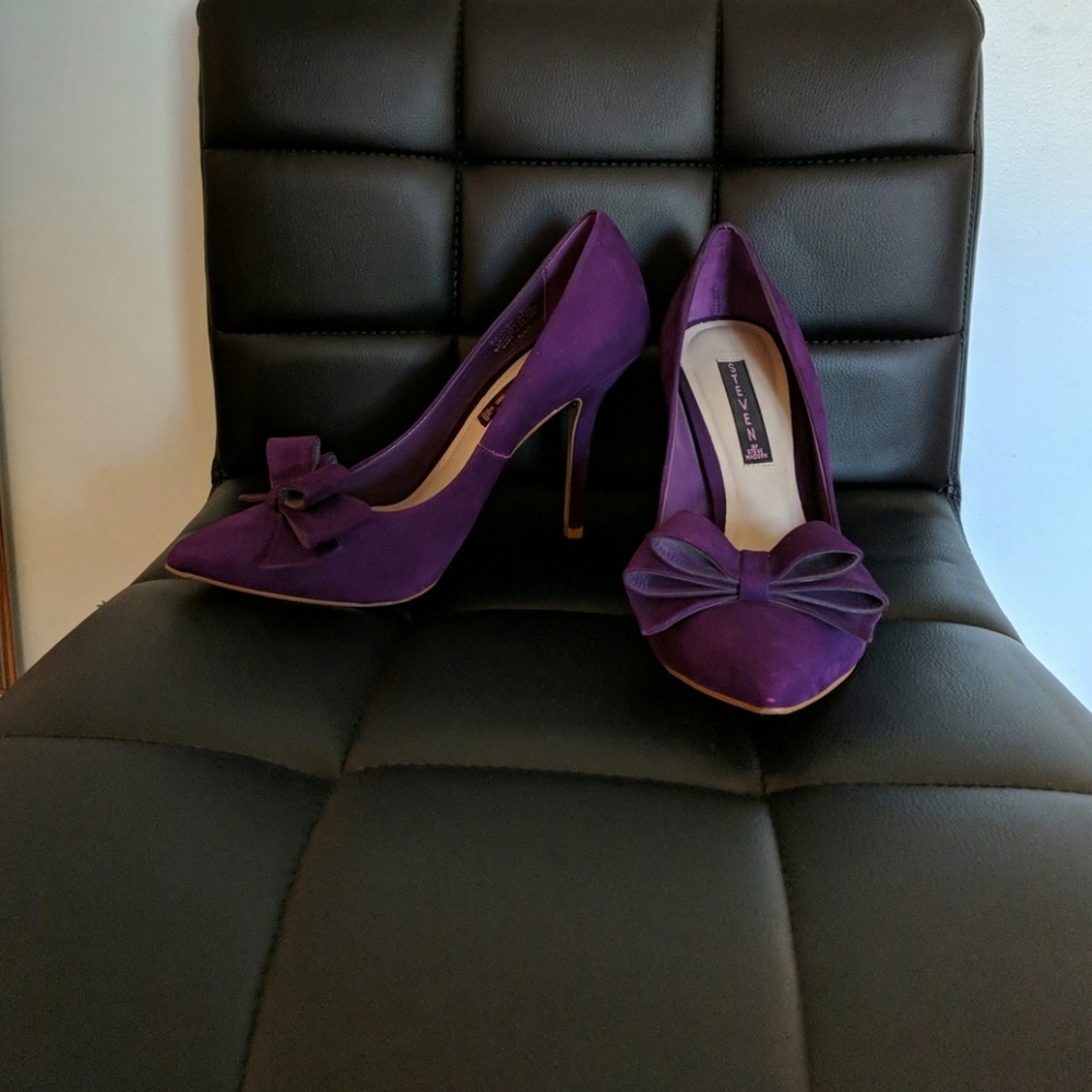 Steven by Steve Madden Purple Pointed Toe Pumps